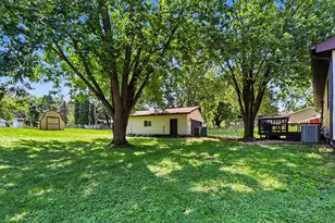455 Marian Dr, Valparaiso, IN 46385 - Photo 13