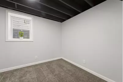 4627 Richard Gordon Hatcher Boulevard, Gary, IN 46408 - Photo 31