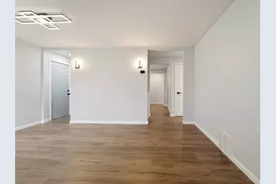 4627 Richard Gordon Hatcher Boulevard, Gary, IN 46408 - Photo 5