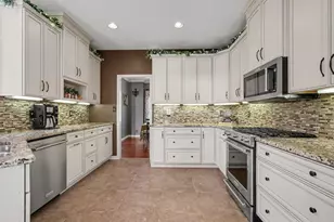 97 Muirfield Dr, Valparaiso, IN 46385 - Photo 19