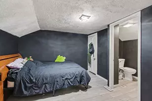 306 Jefferson Ave, La Porte, IN 46350 - Photo 11