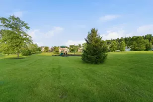 1452 Gossett Mill Ave, Chesterton, IN 46304 - Photo 31