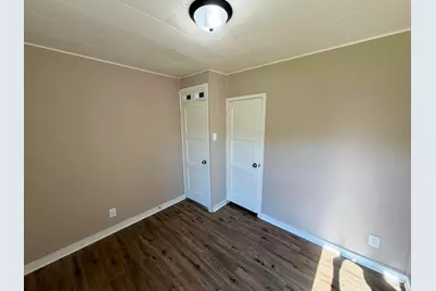 5775 Connecticut Street, Merrillville, IN 46410 - Photo 11