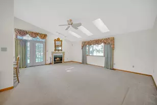1521 Tamarack Dr, Schererville, IN 46375 - Photo 9