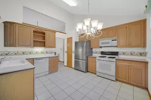 1521 Tamarack Dr, Schererville, IN 46375 - Photo 19