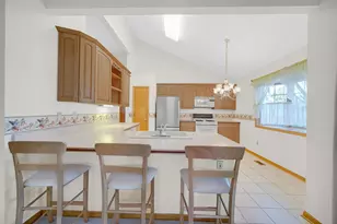 1521 Tamarack Dr, Schererville, IN 46375 - Photo 15