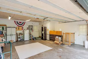 247 Westgate Dr, Valparaiso, IN 46385 - Photo 47