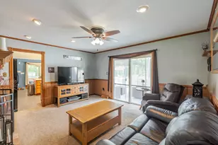 247 Westgate Dr, Valparaiso, IN 46385 - Photo 17