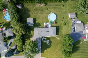 247 Westgate Dr, Valparaiso, IN 46385 - Photo 49