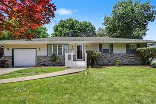 7818 Mount St, Schererville, IN 46375 - Photo 1