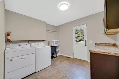 7692 N Emery Road, Rolling Prairie, IN 46371 - Photo 9