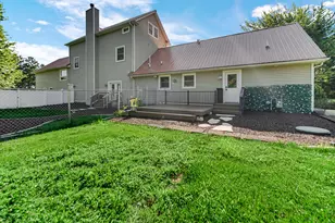 7692 N Emery Rd, Rolling Prairie, IN 46371 - Photo 43