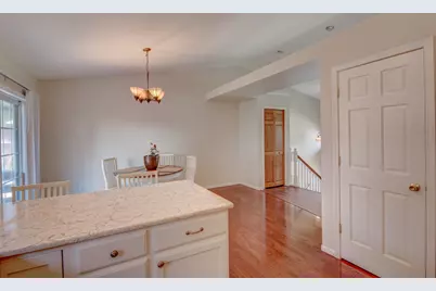 6320 Savannah Avenue, Portage, IN 46368 - Photo 9