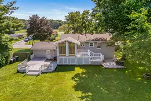 2698 Hamstrom Rd, Portage, IN 46368 - Photo 13