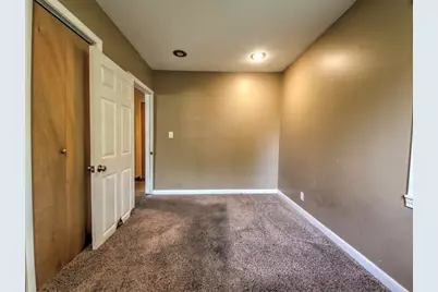 2106 K Street, La Porte, IN 46350 - Photo 13