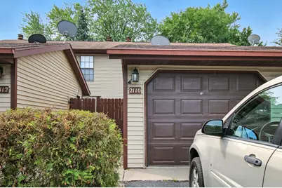 2110 Yorktowne Drive, Valparaiso, IN 46383 - Photo 1