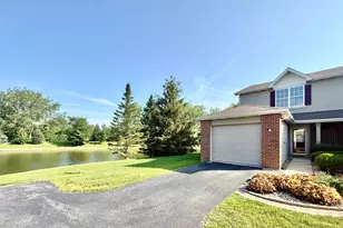 871 Flagstone Dr, Dyer, IN 46311 - Photo 1