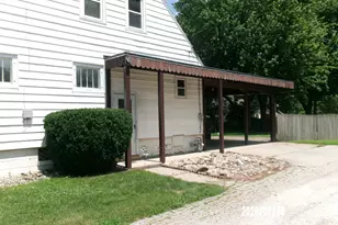 703 N 1st, Kentland, IN 47951 - Photo 5