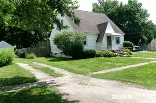 703 N 1st, Kentland, IN 47951 - Photo 3