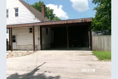 703 N 1st, Kentland, IN 47951 - Photo 7