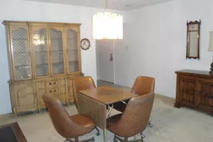 8805 Janeway Ct, Munster, IN 46321 - Photo 13