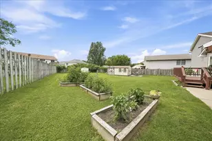2048 Landmark St, Portage, IN 46368 - Photo 27