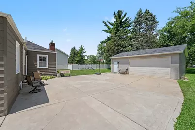 211 Berens Street, Dyer, IN 46311 - Photo 19