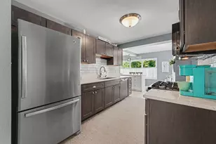 211 Berens St, Dyer, IN 46311 - Photo 7