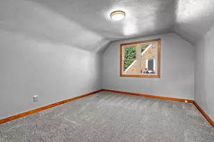 2937 Condit St, Highland, IN 46322 - Photo 17
