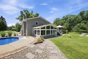 803 Audubon Dr, Valparaiso, IN 46383 - Photo 37