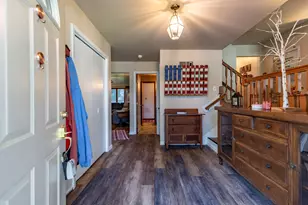 3545 Laverne Dr, Highland, IN 46322 - Photo 7
