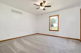7095 E US Hwy 20, New Carlisle, IN 46552 - Photo 15