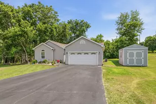 3811 S Walnut Bend, Marion, IN 46953 - Photo 33