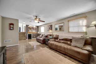 3669 Mansfield St, Portage, IN 46368 - Photo 21