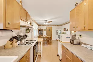 770 Fox River Rd, Valparaiso, IN 46385 - Photo 9