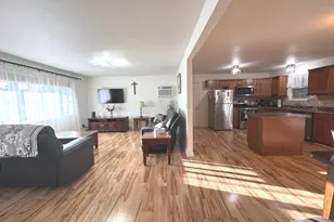 2155 N West Shafer Dr, Monticello, IN 47960 - Photo 5