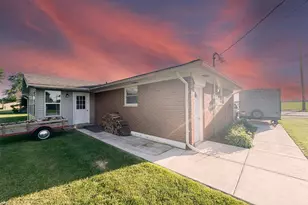 2155 N West Shafer Dr, Monticello, IN 47960 - Photo 29