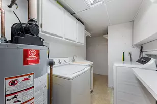 419 Fisher St, Munster, IN 46321 - Photo 23