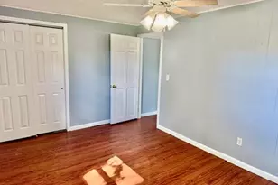 302 Green Acres Dr, Valparaiso, IN 46383 - Photo 19