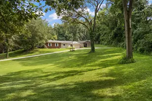 1244 W Springville Rd, La Porte, IN 46350 - Photo 3