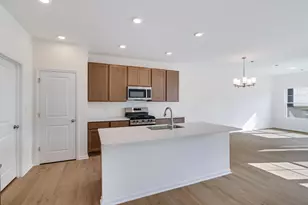 10407 Iowa St, Crown Point, IN 46307 - Photo 9
