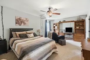 1442 W 127th Pl, Crown Point, IN 46307 - Photo 43