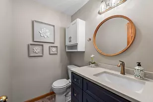 2505 Inverness Dr, Valparaiso, IN 46383 - Photo 15