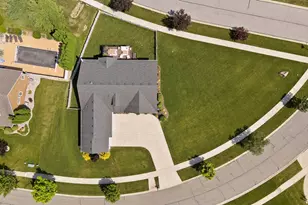 3202 Kickbush Dr, Valparaiso, IN 46385 - Photo 5