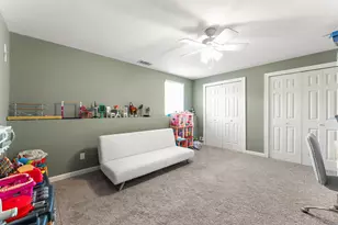 3202 Kickbush Dr, Valparaiso, IN 46385 - Photo 29