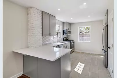 248 Adelaide Place, Munster, IN 46321 - Photo 7