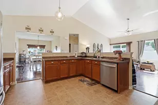 12284 Perry St, Crown Point, IN 46307 - Photo 9