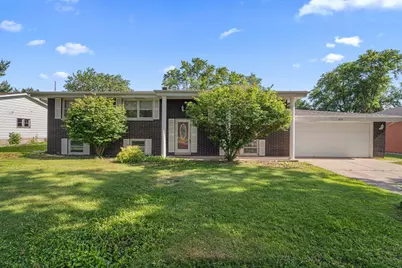 1810 W 93rd Place, Crown Point, IN 46307 - Photo 1