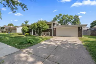 1810 W 93rd Pl, Crown Point, IN 46307 - Photo 23