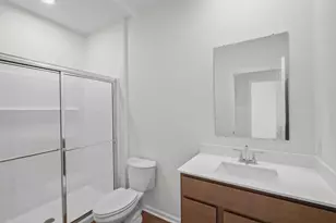 2560 Iowa St, Crown Point, IN 46307 - Photo 15